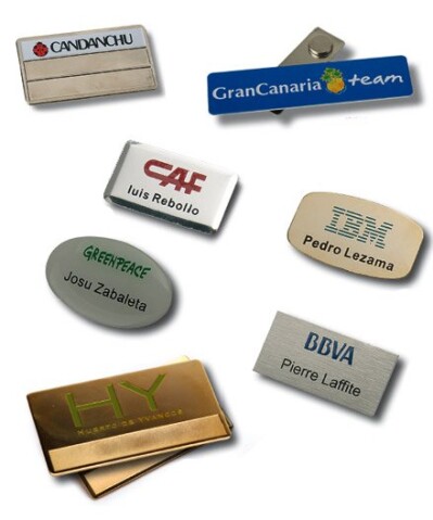 Identificadores de personal de metal