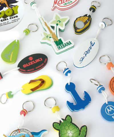 Llaveros de espuma EVA blanda