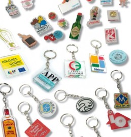 Llaveros transparentes de metacrilato