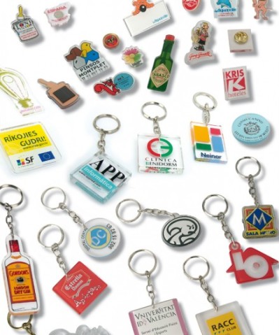 Llaveros transparentes de metacrilato