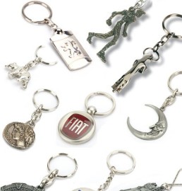 Llaveros con formas 3D