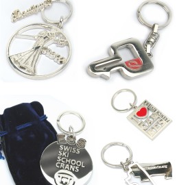 Llaveros de metal pulidos