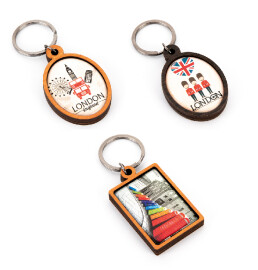 Llaveros de madera con adhesivo resinado