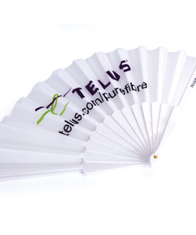 Abanicos de plástico y tela